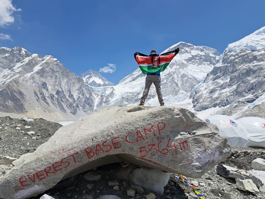 How does Kilimanjaro compare to Everest Basecamp